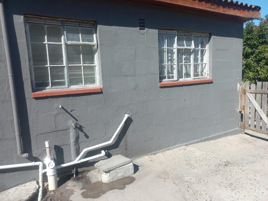 3 Bedroom Property for Sale in Sherwood Western Cape
